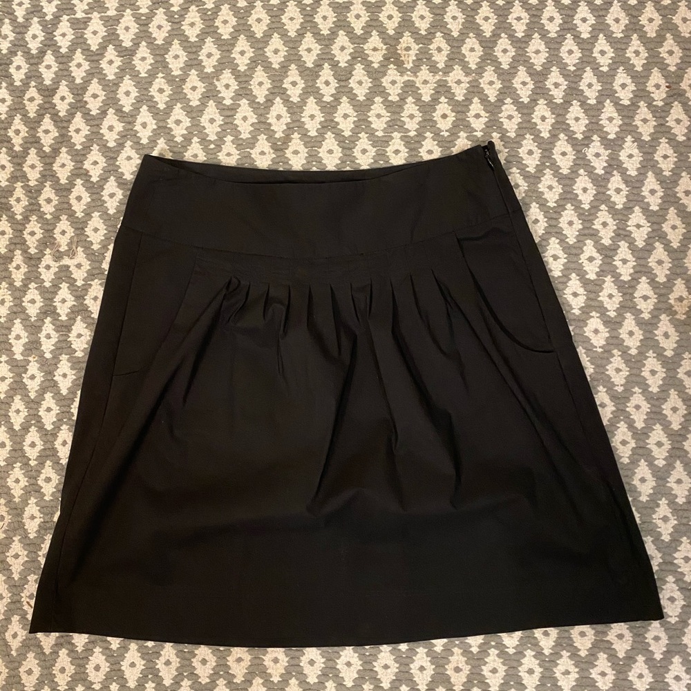 Black Banana Republic Skirt - Size 6 EUC